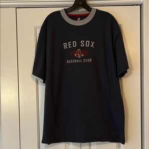 Men's Majestic Boston Red Sox tee shirt
